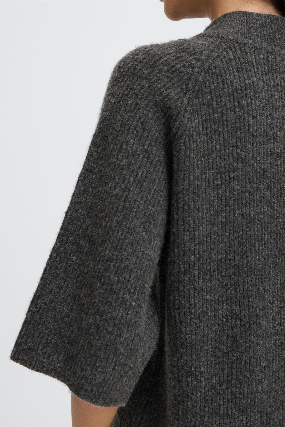 Byotaja Cardigan