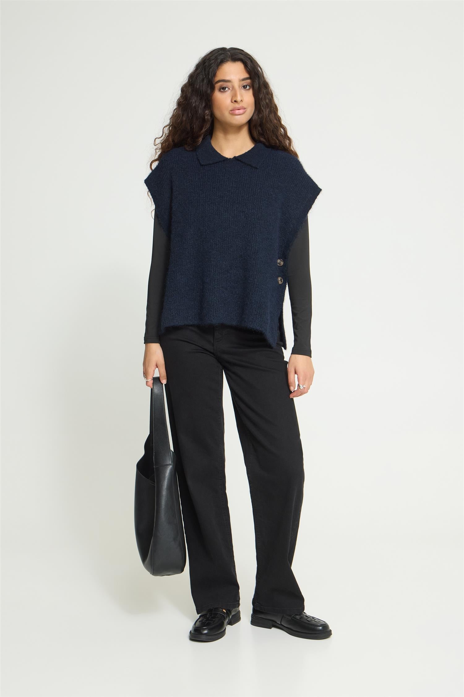 Iaylva Poncho
