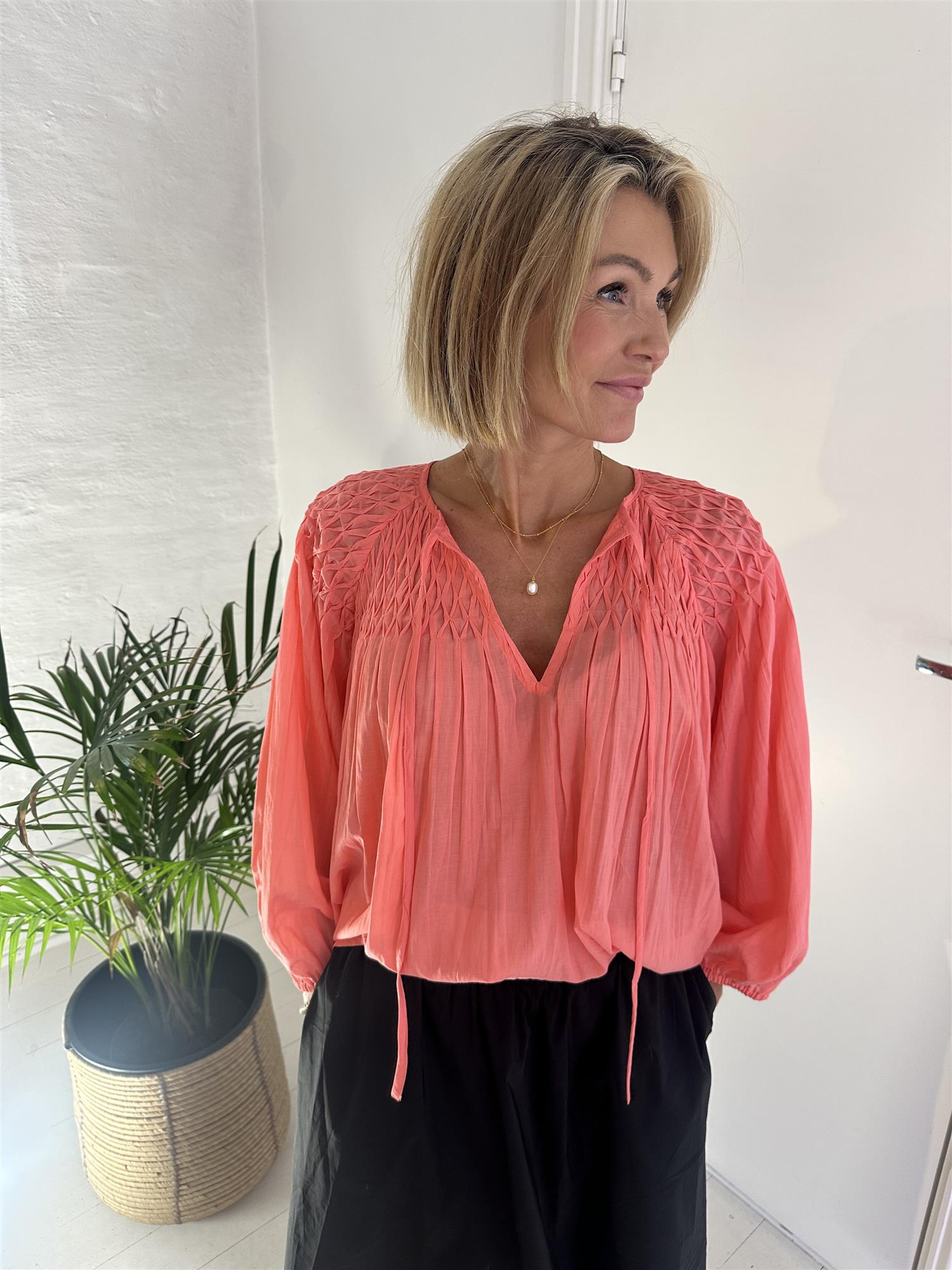 Mira hand texture blouse