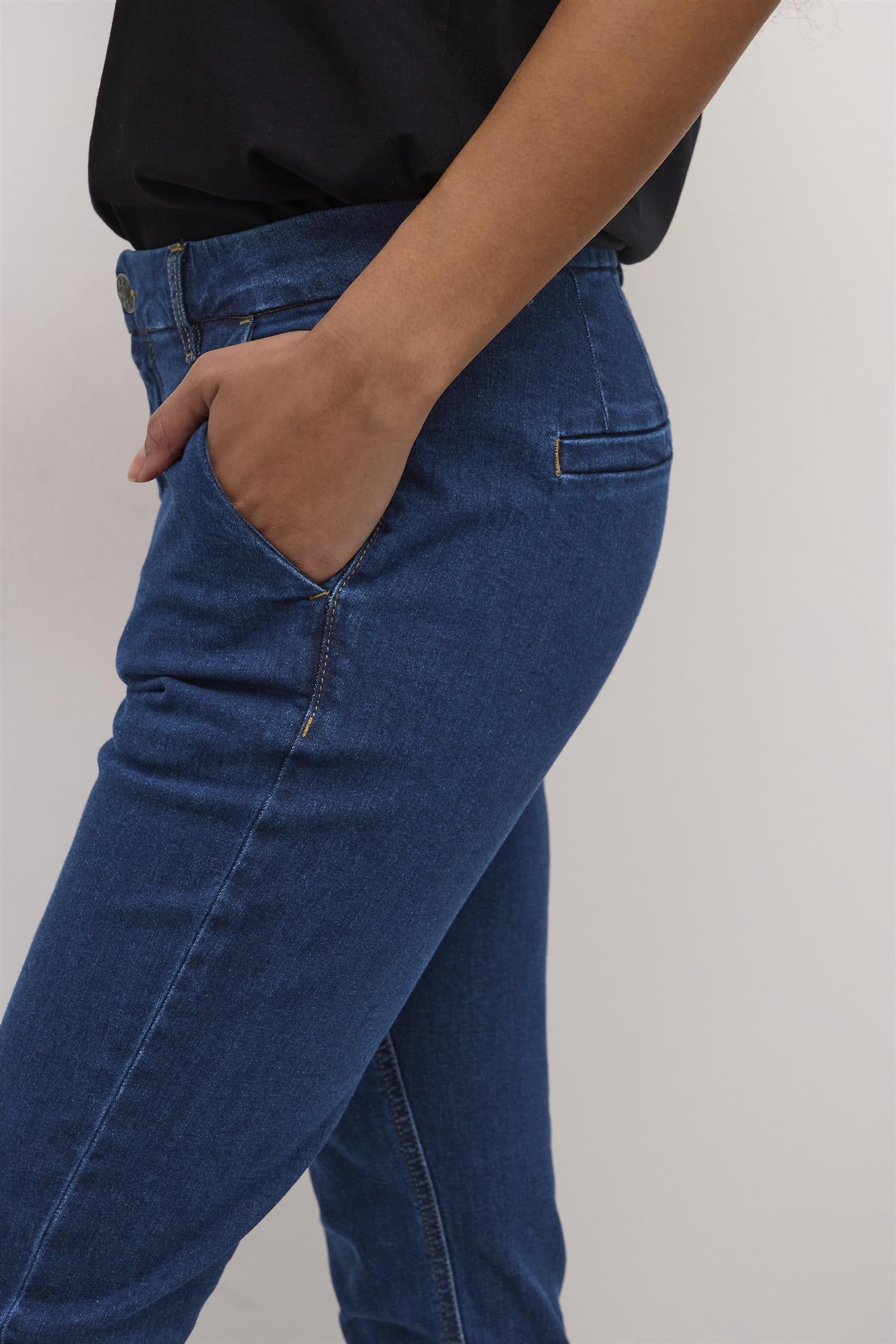 CUannine Ami Jeans