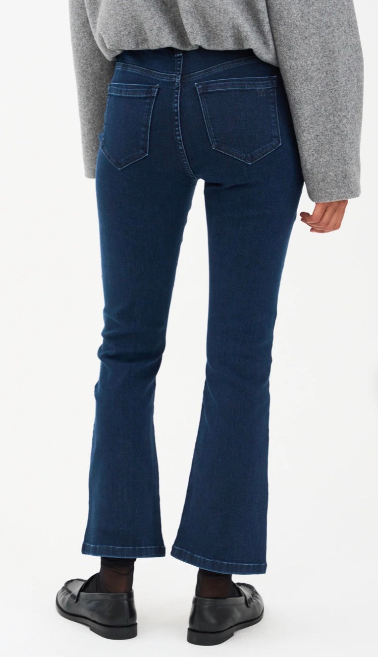 Johanna Kick Flare Wash Cool Midnight Blue