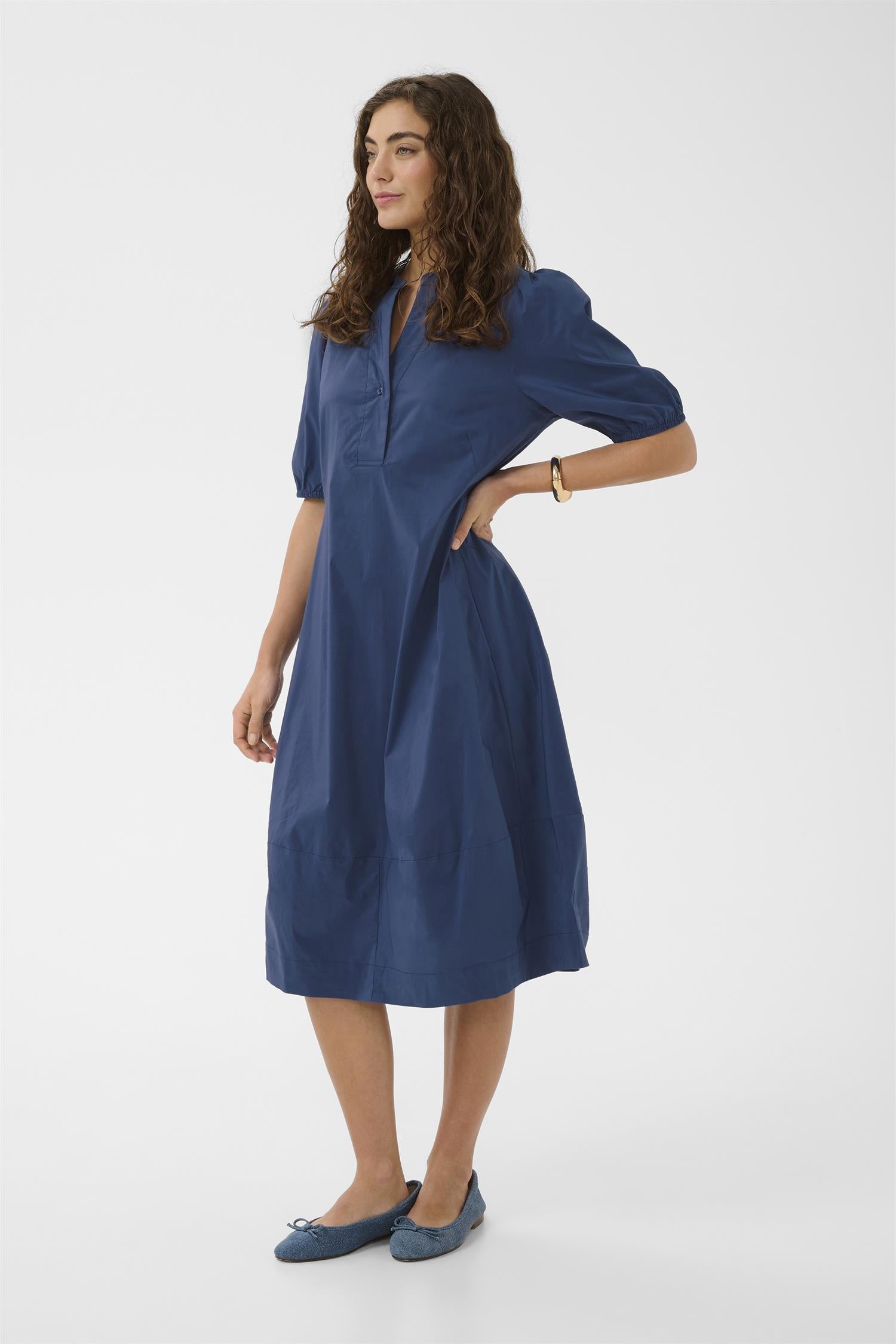Cuantoinett ss placket dress