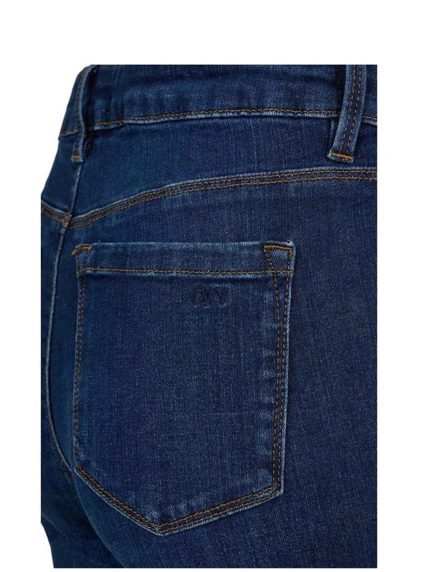 Alexa Cropped Earth Jeans Wash cayenne