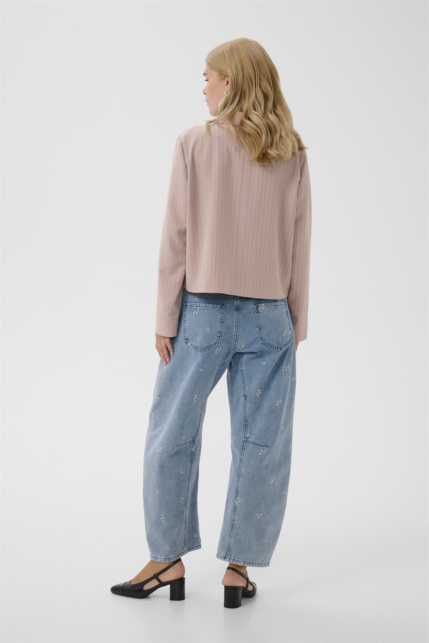 CUaltar Aniceta Barrel Jeans