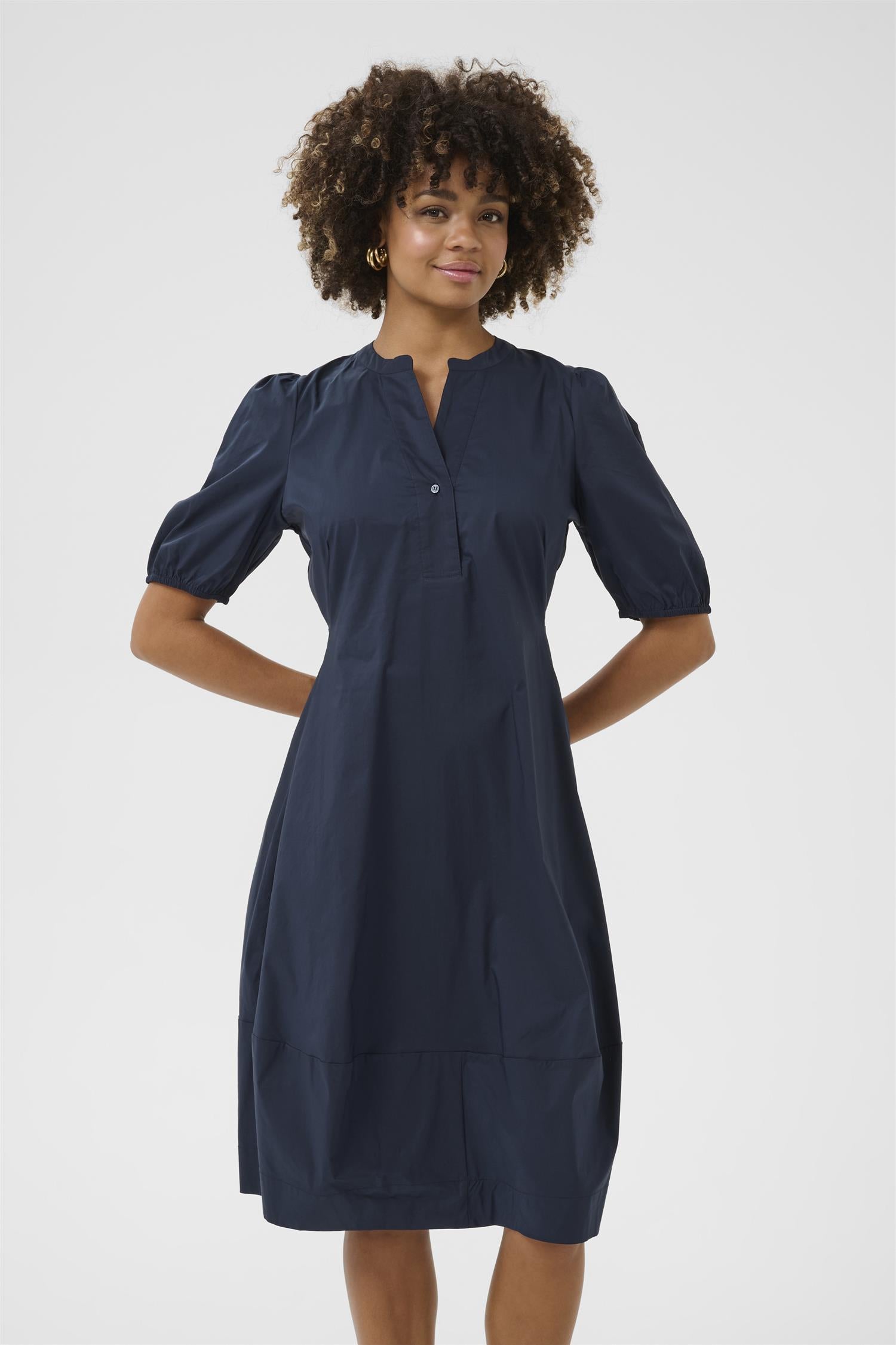 Cuantoinett ss placket dress