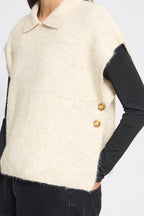 Iaylva Poncho