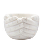 Bowl hands marmor