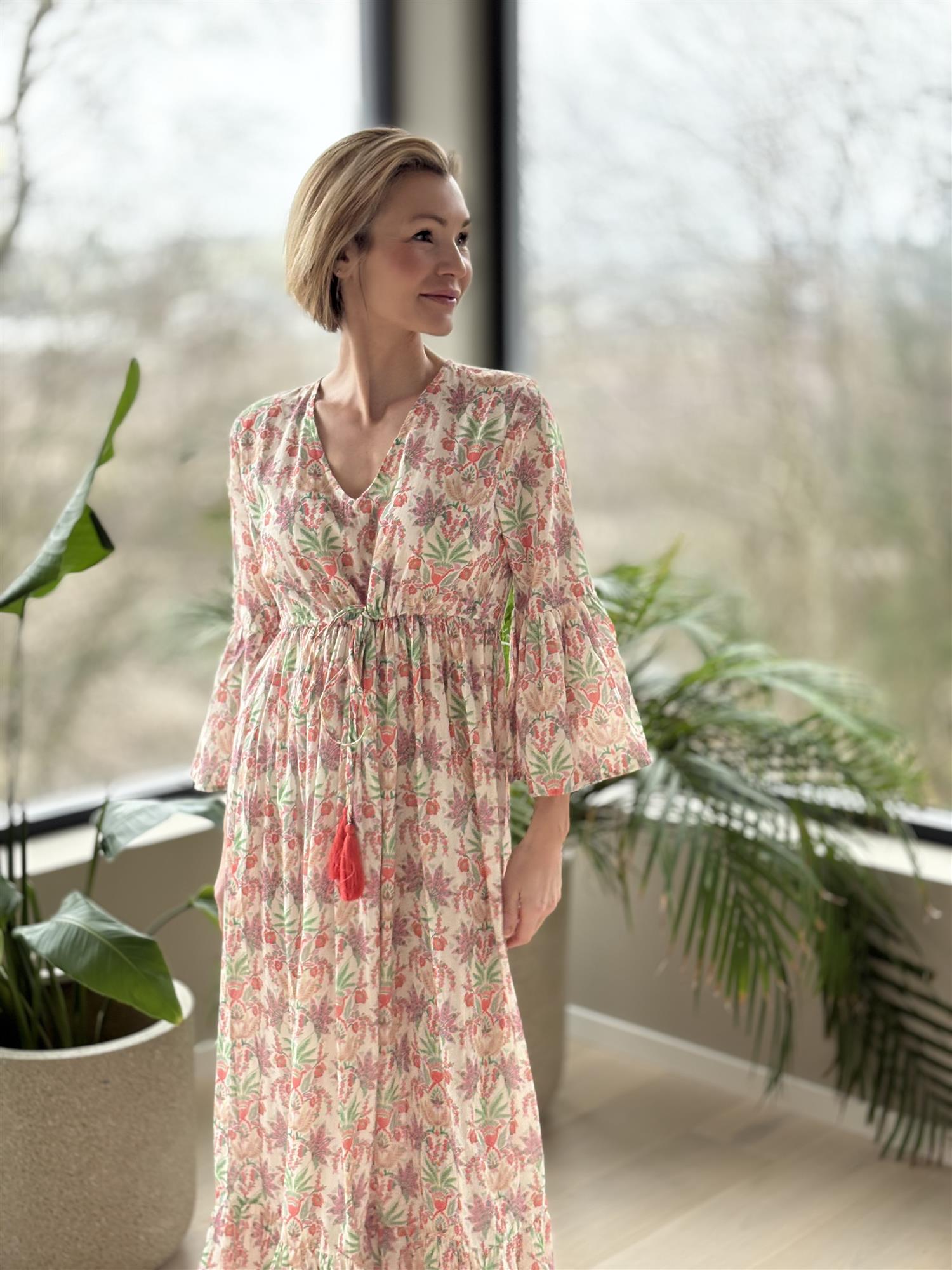 Maria Long dress coral leaf print