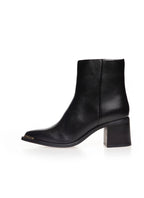 The emely boot