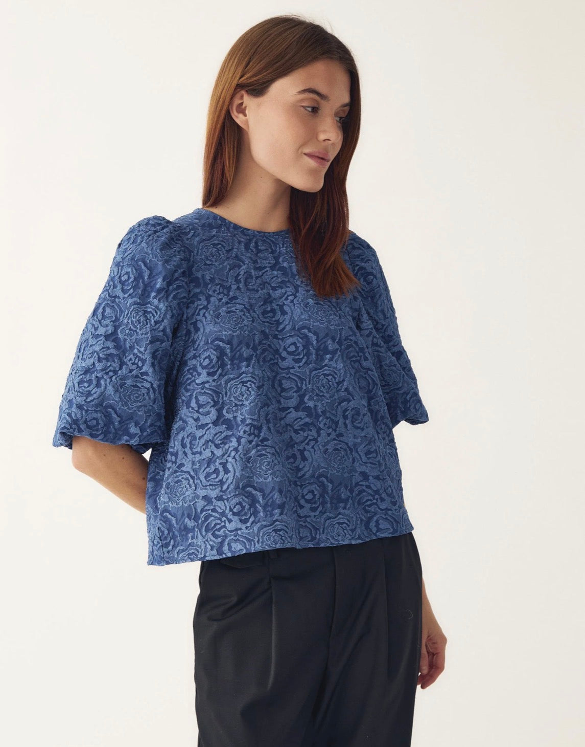 N-shelly blouse